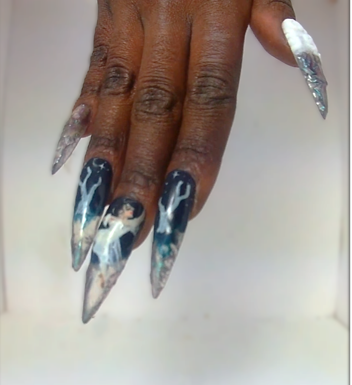 "Dreaming Of The Nutcracker" Nail Set