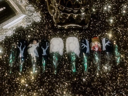 "Dreaming Of The Nutcracker" Nail Set